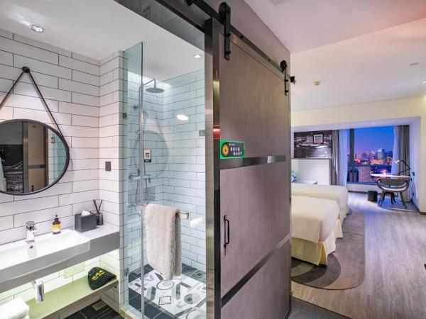 Jinmao Hotel Xi'an Downtown ( Bell & Drum Tower) : photo 4 de la chambre chambre lits jumeaux deluxe