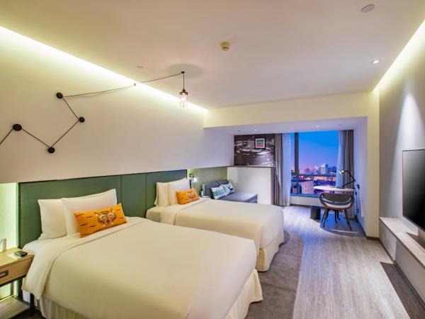 Jinmao Hotel Xi'an Downtown ( Bell & Drum Tower) : photo 3 de la chambre chambre lits jumeaux deluxe