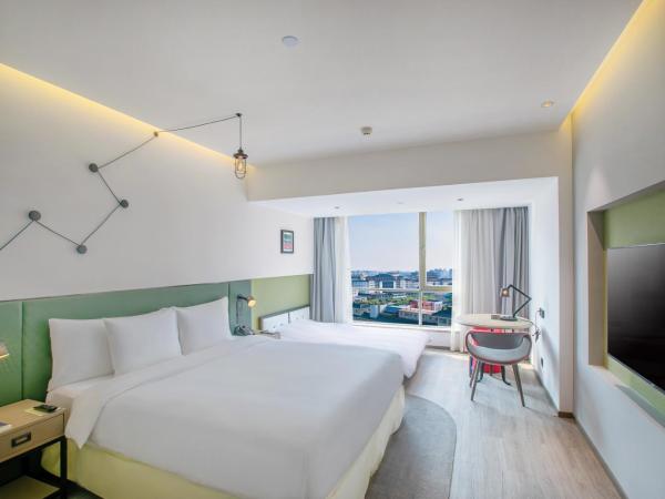 Jinmao Hotel Xi'an Downtown ( Bell & Drum Tower) : photo 1 de la chambre chambre familiale deluxe