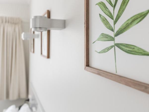 Hibiscus Motel : photo 5 de la chambre chambre lits jumeaux