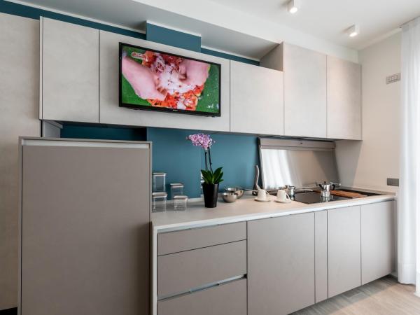 Hesperia Hotel & Residence : photo 1 de la chambre studio avec terrasse