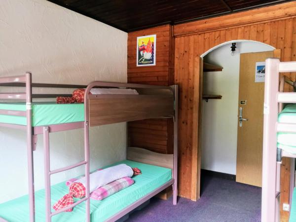 Le Chamoniard Volant : photo 2 de la chambre lit dans dortoir mixte de 8 lits