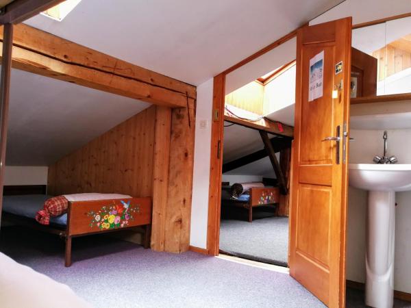 Le Chamoniard Volant : photo 2 de la chambre lit dans dortoir mixte de 4 lits