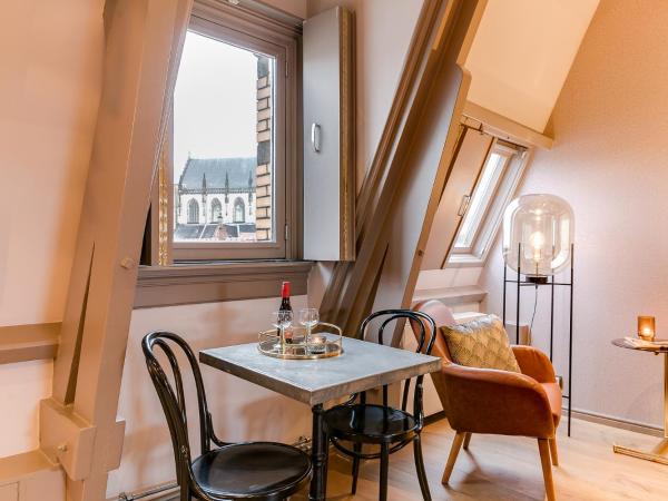 Brasss Hotel Suites : photo 4 de la chambre suite junior rode mul