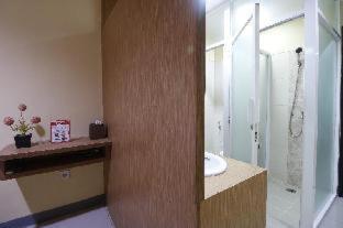 RedDoorz near ITC Cempaka Mas : photo 6 de la chambre room #328063705