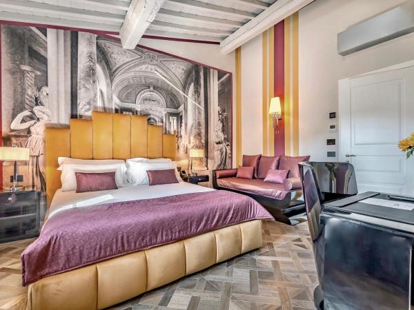 Arte' Boutique Hotel : photo 3 de la chambre chambre lit king-size deluxe - vue sur cathédrale