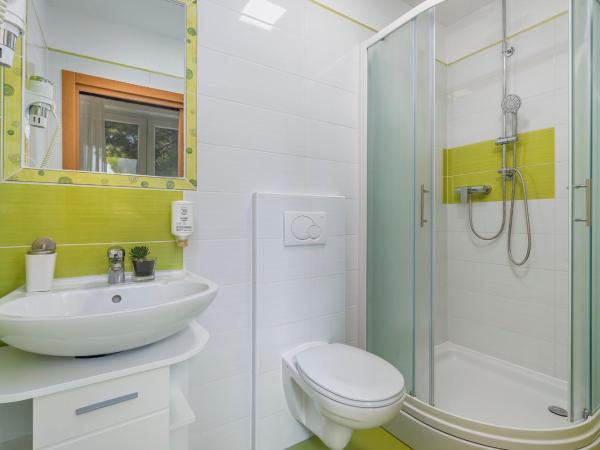 Villa Ladavac B&B : photo 9 de la chambre chambre double avec terrasse