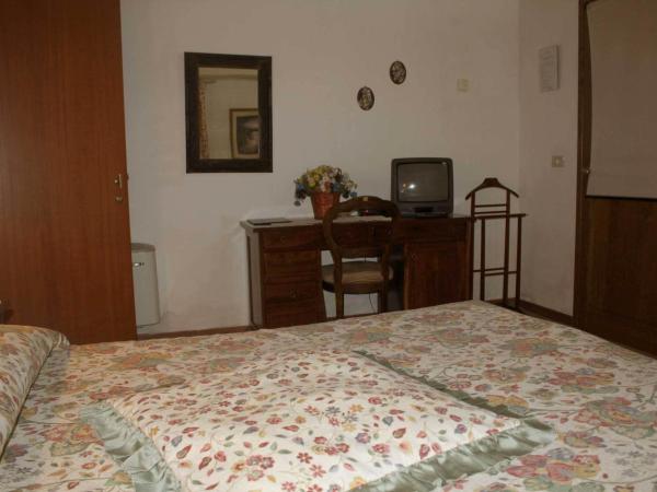 Agriturismo La Selva : photo 4 de la chambre chambre triple