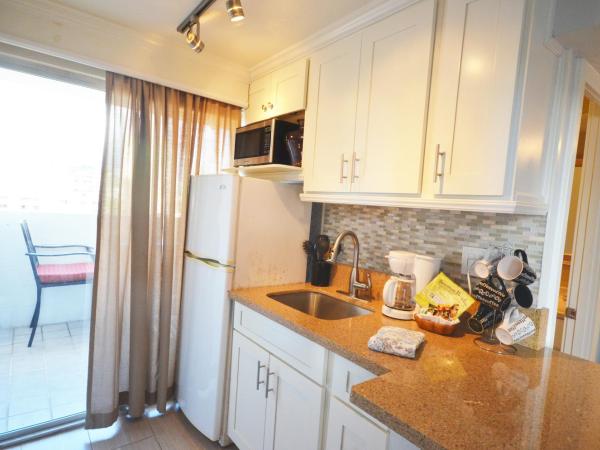 KV1009 Waikiki 2463 Kuhio Ave Honolulu : photo 5 de la chambre chambre triple - vue sur mer