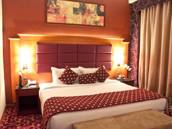 Ramee Rose Hotel : photo 3 de la chambre suite exécutive royale