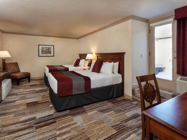 Royal Canadian Lodge : photo 6 de la chambre chambre standard avec 2 lits queen-size