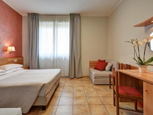 Astor Hotel : photo 4 de la chambre chambre triple