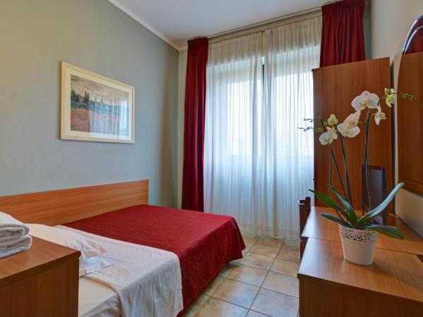 Astor Hotel : photo 9 de la chambre chambre double Économique