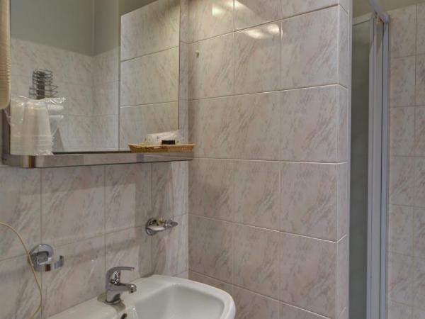 Astor Hotel : photo 8 de la chambre chambre lits jumeaux