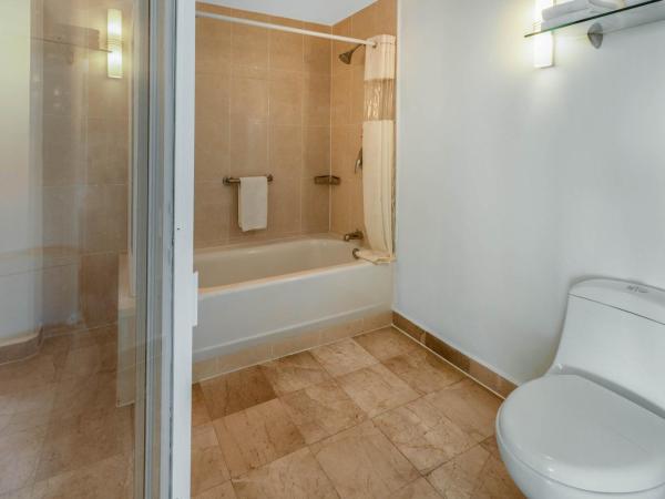 La Quinta by Wyndham Puebla Palmas Angelopolis : photo 4 de la chambre suite lit king-size deluxe - non-fumeurs