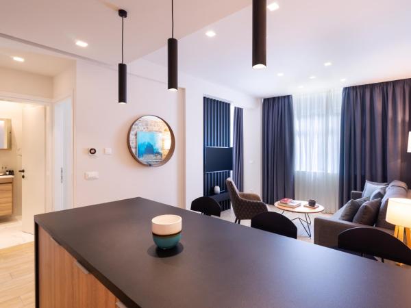 Hestia - Romvis 9 : photo 5 de la chambre studio deluxe