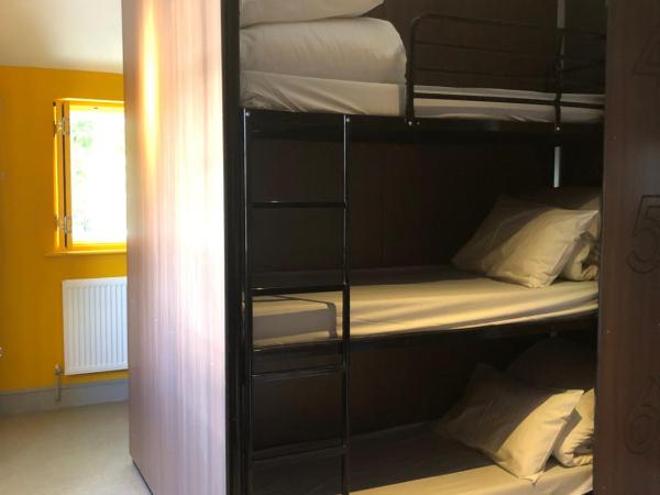 PubLove @ The Steam Engine,Waterloo : photo 2 de la chambre dortoir privé de 12 lits avec salle de bains commune