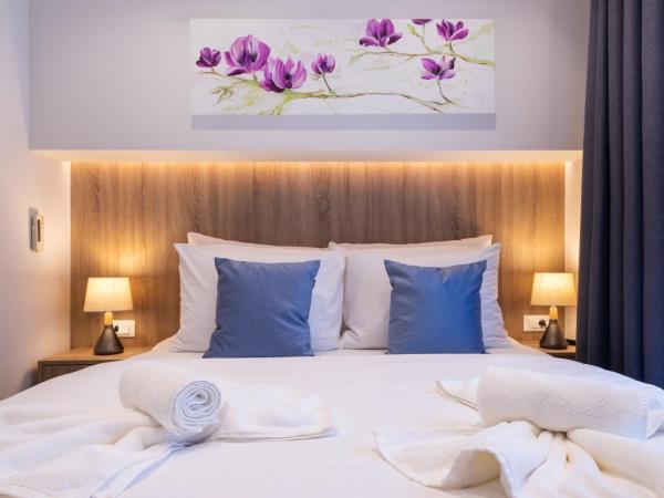 Hestia - Romvis 9 : photo 2 de la chambre appartement deluxe avec balcon