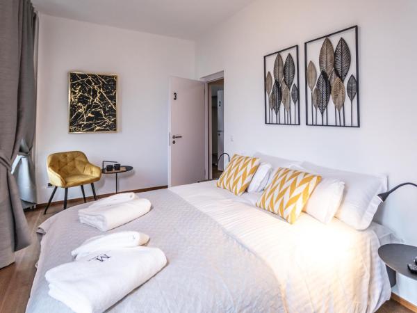 Villa Muralto Rooms & Garden : photo 6 de la chambre suite junior avec terrasse