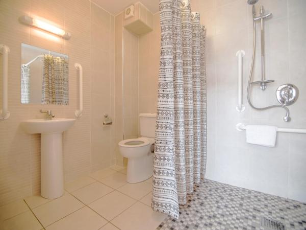 Donegan Court Aparthotel : photo 4 de la chambre appartement 2 chambres