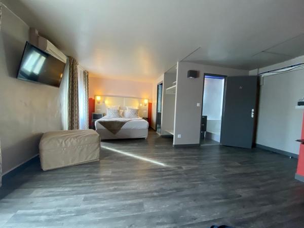 Hotel Majestic : photo 4 de la chambre grande chambre familiale