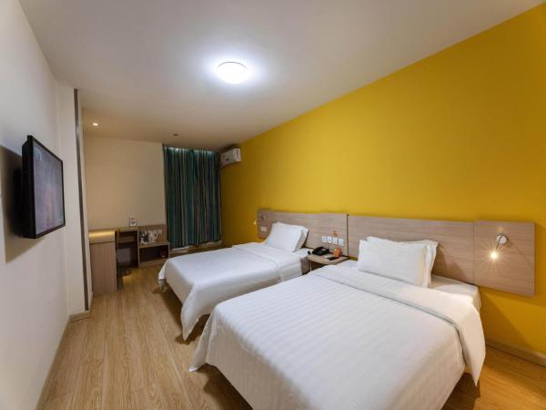 7Days Inn Suzhou Suzhou paradise Changjiang Road Su Fu Road : photo 5 de la chambre chambre lits jumeaux confortable