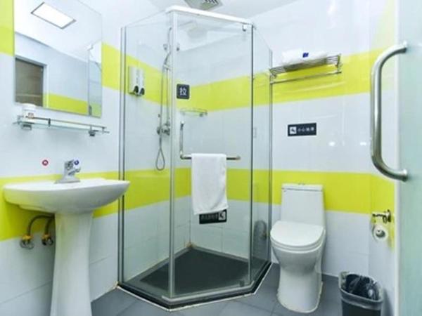 7Days Inn Qingdao Licang Wanda Plaza : photo 1 de la chambre comfortable queen room