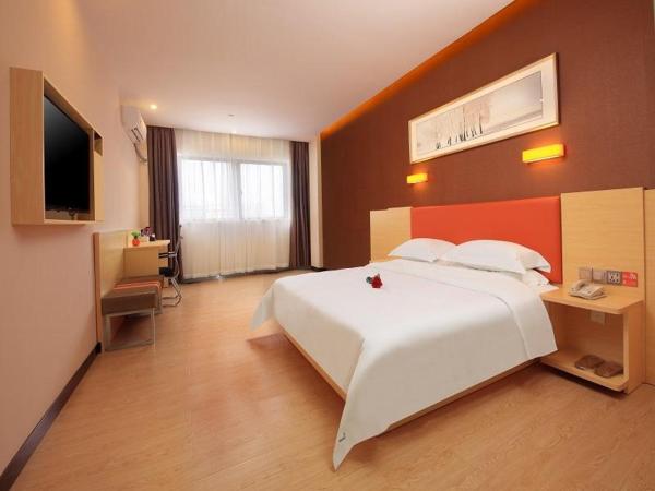7Days Premium Dalian Lvshun Central Square New Mart : photo 4 de la chambre chambre lit queen-size premium