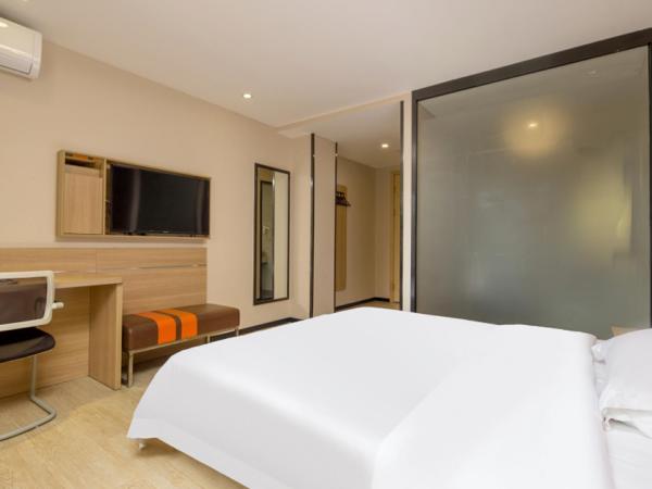 7Days Premium Shenzhen Longgang Dayun Metro Station : photo 5 de la chambre chambre prestige