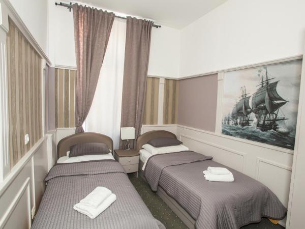 Hotel Galija : photo 4 de la chambre chambre familiale