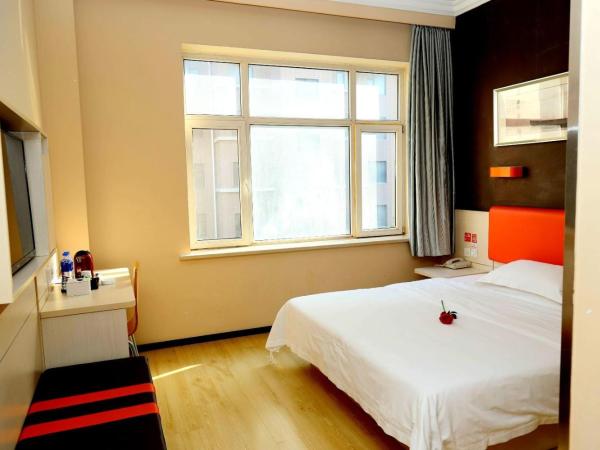 7Days Premium Dalian Airport : photo 7 de la chambre chambre lit queen-size premium