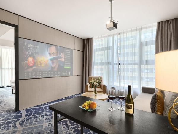 成都V hotel精品酒店 : photo 1 de la chambre premium movie suite