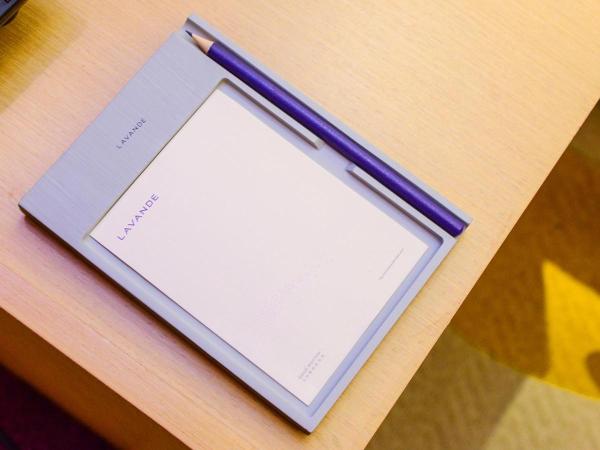 Lavande Hotel Chongqing Jiangbei Intemational Airport Teminal T3 Shop : photo 1 de la chambre chambre lit king-size de luxe