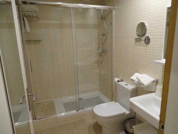 The Hotel 592 - Adults Only : photo 3 de la chambre chambre lits jumeaux