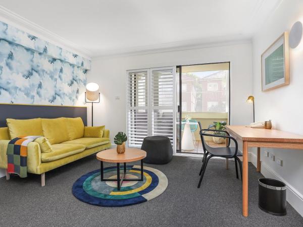 Coogee Bay Boutique Hotel : photo 7 de la chambre vue sur le quartier de caractère