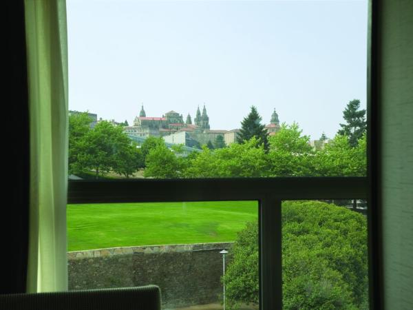 NH Collection Santiago de Compostela : photo 9 de la chambre suite junior