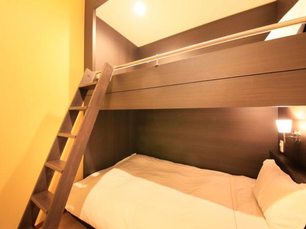 Centurion Hotel Residential Akasaka Station : photo 6 de la chambre chambre lits jumeaux de luxe - non-fumeurs