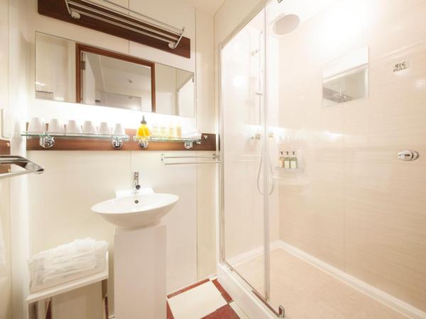 Centurion Hotel Residential Akasaka Station : photo 8 de la chambre chambre familiale premium - non-fumeurs