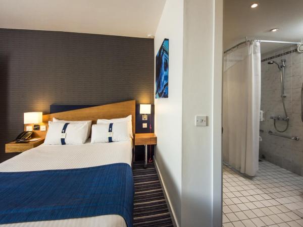 Holiday Inn Express Royal Docks, an IHG Hotel : photo 1 de la chambre chambre double - accessible aux personnes à mobilité réduite 