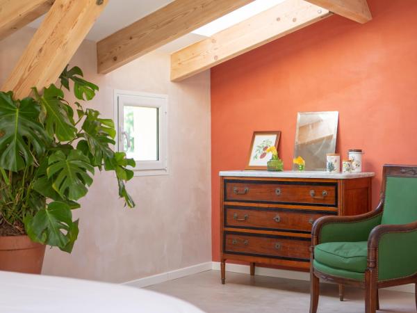 GinKgo : photo 1 de la chambre chambre double avec salle de bains privative