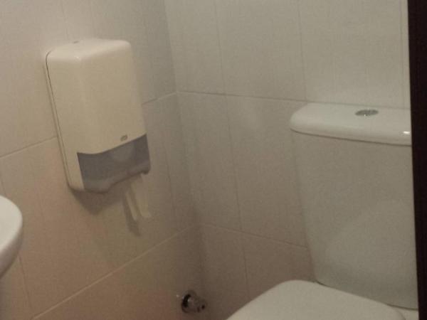 Pension Gran Plaza : photo 5 de la chambre chambre quadruple