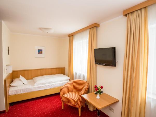 Gästehaus der Katholischen Akademie in Bayern : photo 3 de la chambre chambre simple avec douche - maison kardinal wendel