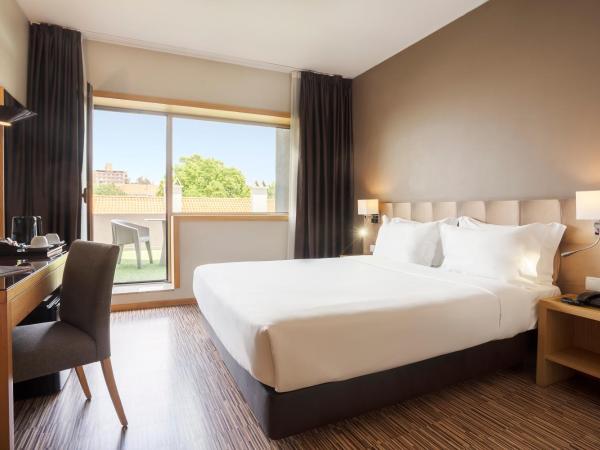 HF Tuela Porto : photo 1 de la chambre chambre double confort avec balcon