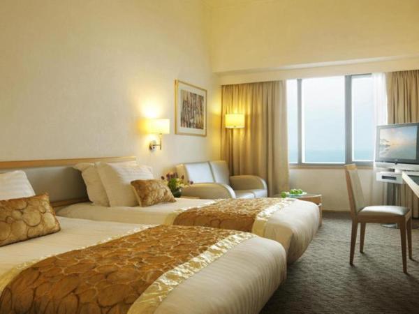 Regal Airport Hotel : photo 1 de la chambre room #5507552