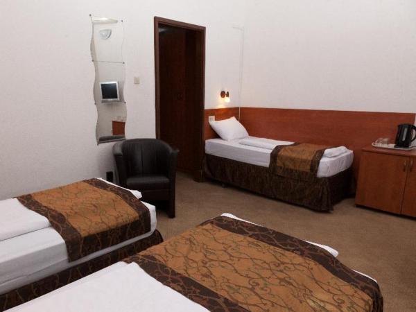 Equity Point Budapest : photo 2 de la chambre room #7525626