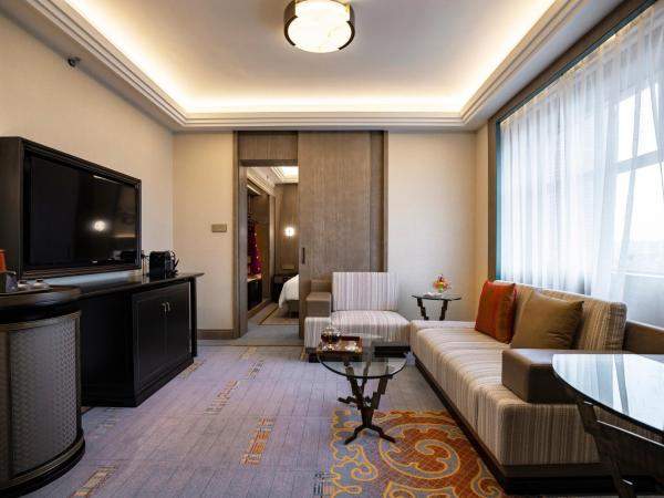 Chengdu Tibetan Hotel-Free Welcome Tibetan Tea : photo 3 de la chambre potala palace sunshine suite-two people tibetan tea free experience