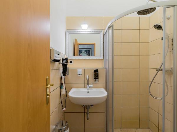 Parlamento Rooms : photo 6 de la chambre chambre double