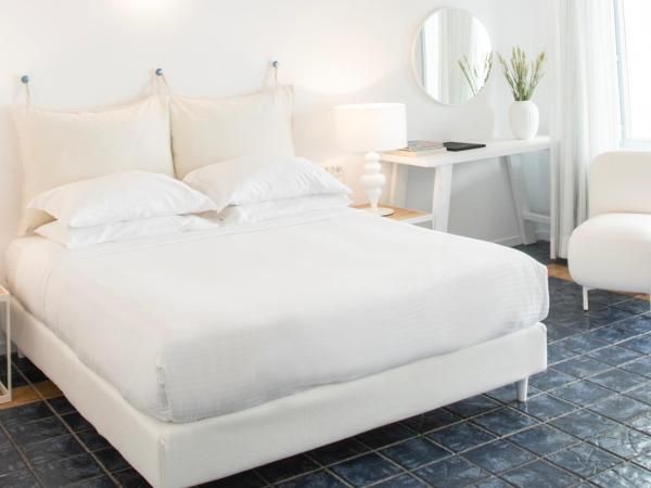 Lilium Hotel Santorini : photo 3 de la chambre chambre standard - vue sur caldeira