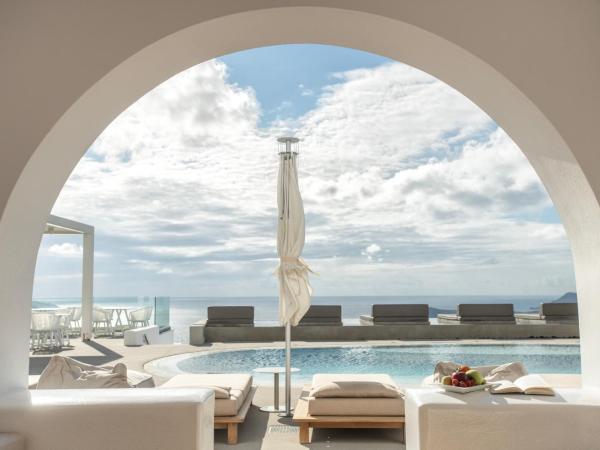 Lilium Hotel Santorini : photo 3 de la chambre chambre Étage piscine - vue sur mer