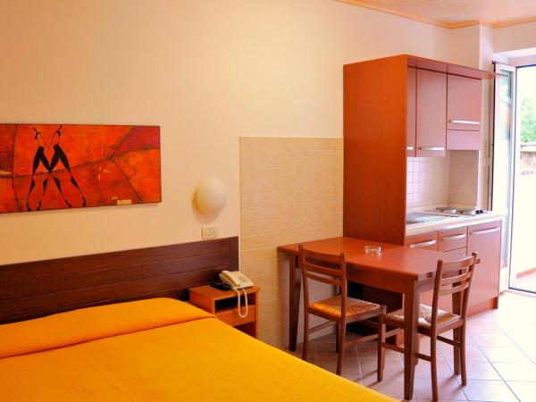 Residence Signa : photo 1 de la chambre studio avec terrasse